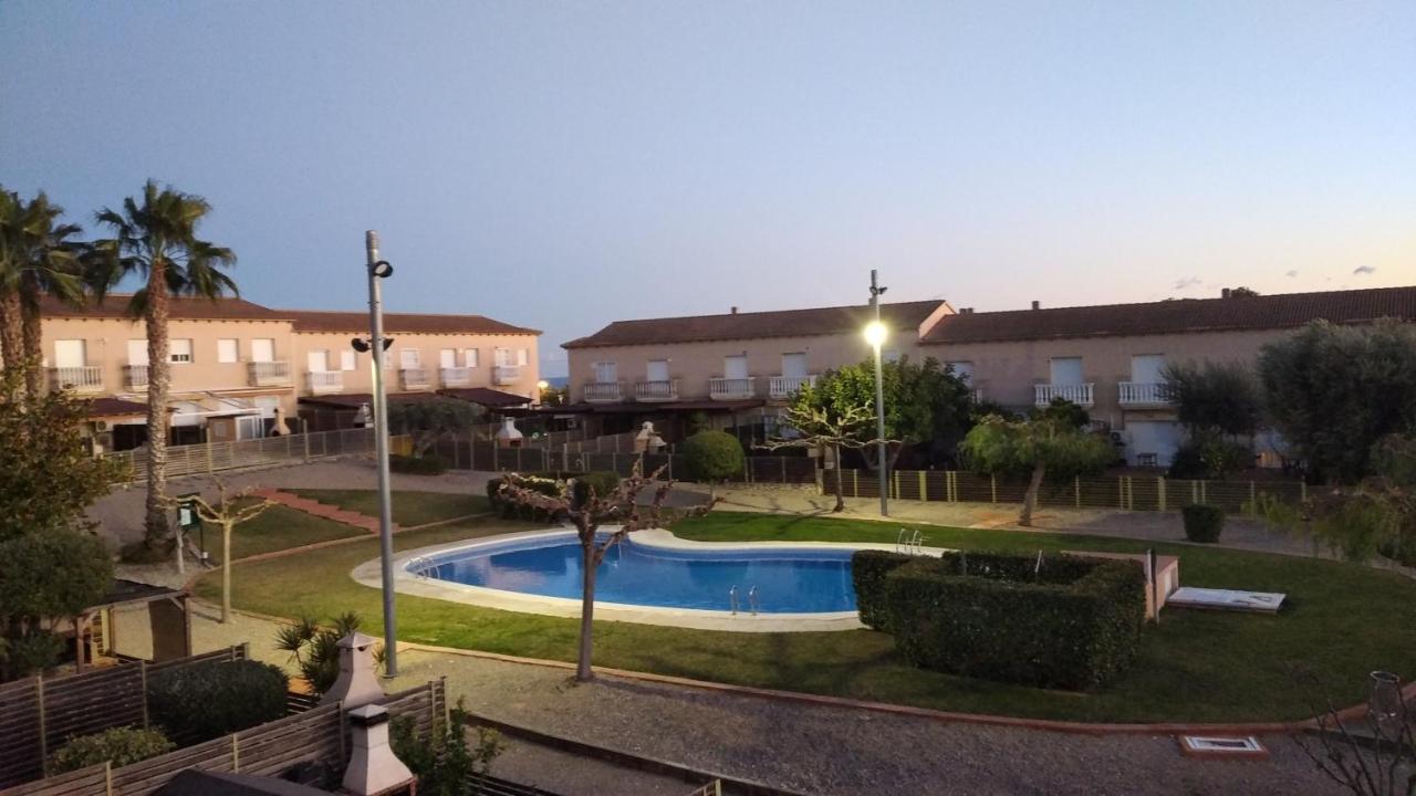 Fantastica Casa Con Piscina Y Playa ,Torredembarra-Tarragona Villa Pobla de Montornés Exterior photo